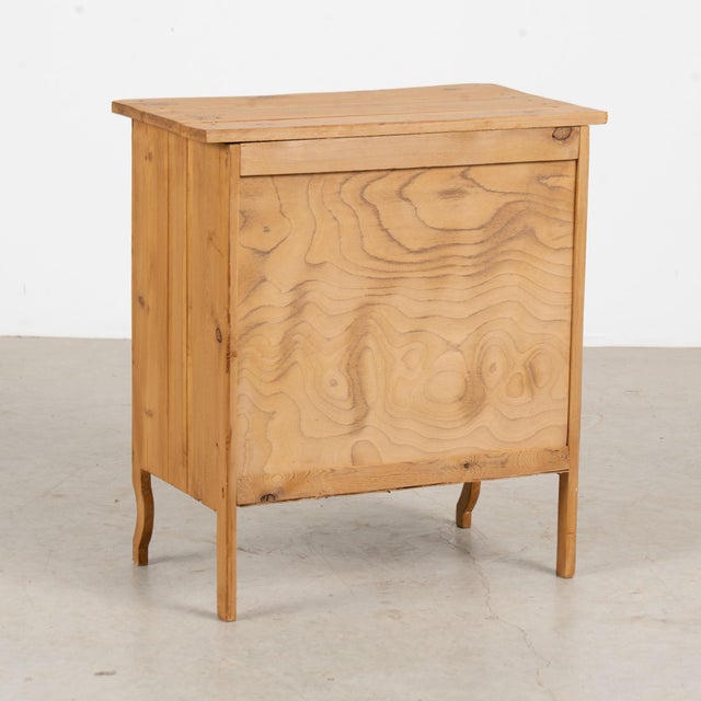 20th Century Danish Small Pine Chest of Three Drawers Nightstand For Sale - Image 14 of 14