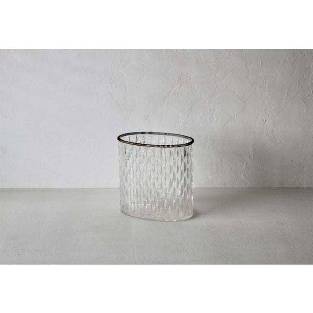 Mid-Century Modern Vintage Textured Oval Lucite Acrylic Waste Basket Brass Beaded Rim For Sale - Image 10 of 16