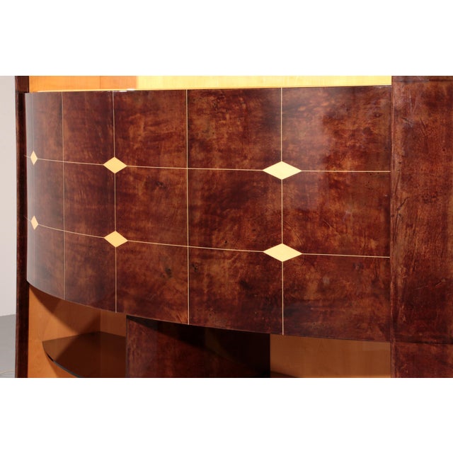 Brown Goatskin Bar Cabinet with Electric Lift and Mirror Interior by Aldo Tura, 1960 For Sale - Image 13 of 15