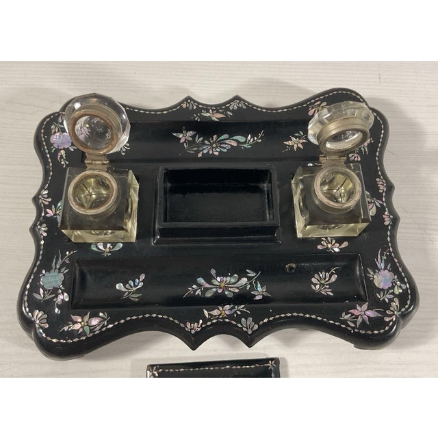 Antique Victorian Papier Mache Double Inkwell Desk Set Abalone Shell Dip Pen For Sale - Image 4 of 5