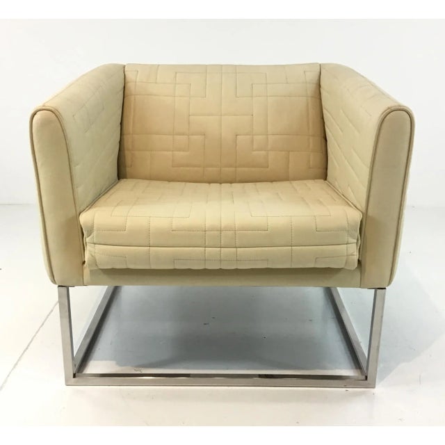 2010s Modern Quilted Ivory Leather Tuxedo Chair For Sale - Image 5 of 5