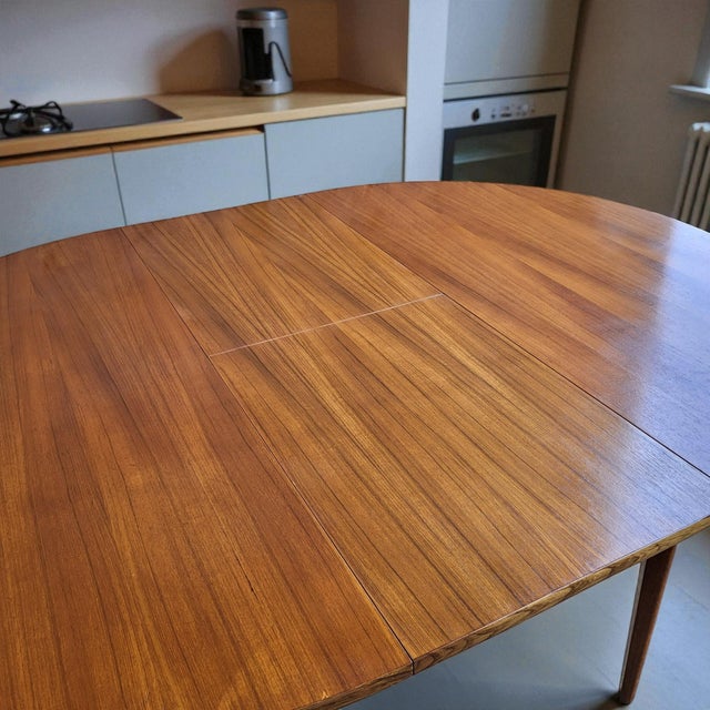 Scandinavian Round Extendable Table in Teak, 1960s For Sale - Image 10 of 12