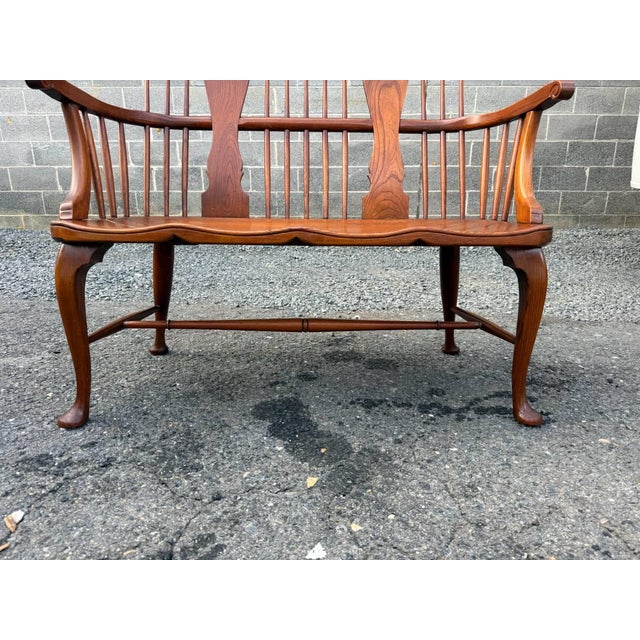 Vintage George III Style Solid Oak Windsor Style Comb- Back Settee Bench For Sale - Image 4 of 17