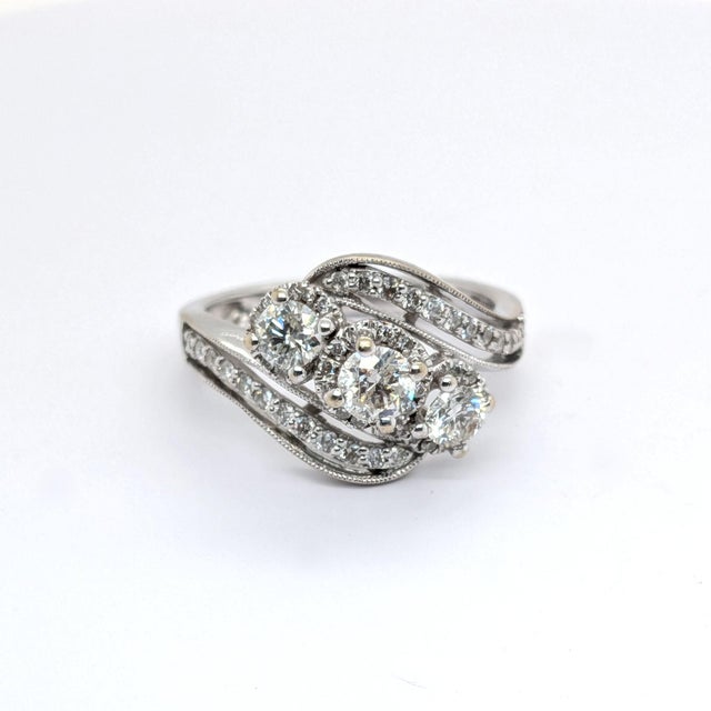 14k White Gold Diamond Three-Stone Engagement Ring - Size 7 For Sale - Image 11 of 11