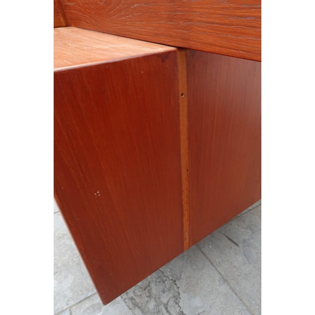 Large Model 207 Desk in Teak by Arne Vodder for Sibast, 1950s For Sale - Image 9 of 18