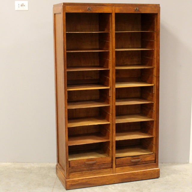 1930s Vintage Filing Cabinet in Oak, 1930s For Sale - Image 5 of 11