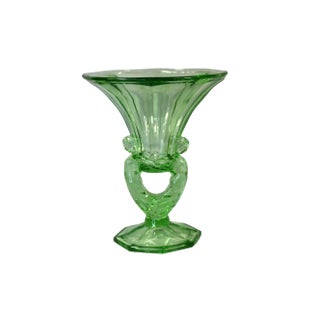 Green Secession Vase, 1904 For Sale