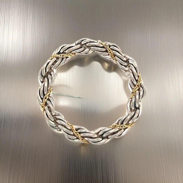 Silver 1990s Tiffany & Co Estate Circle Wreath Brooch 18k G + Silver For Sale - Image 8 of 12