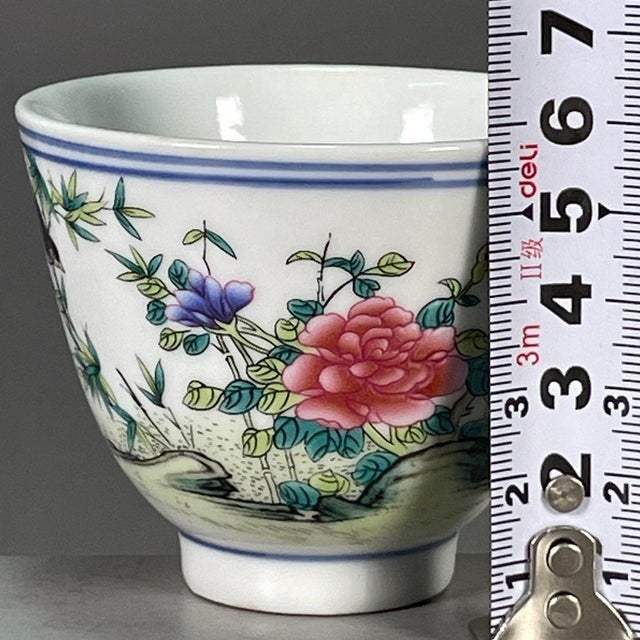 Late 20th Century Vintage Wucai Porcelain Teacup – Bird, Bamboo & Peony Motif, Qianlong Mark For Sale - Image 5 of 9