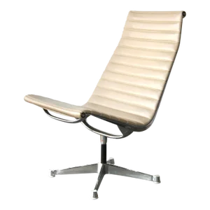 1960s Herman Miller Eames Aluminum Group Lounge Chair