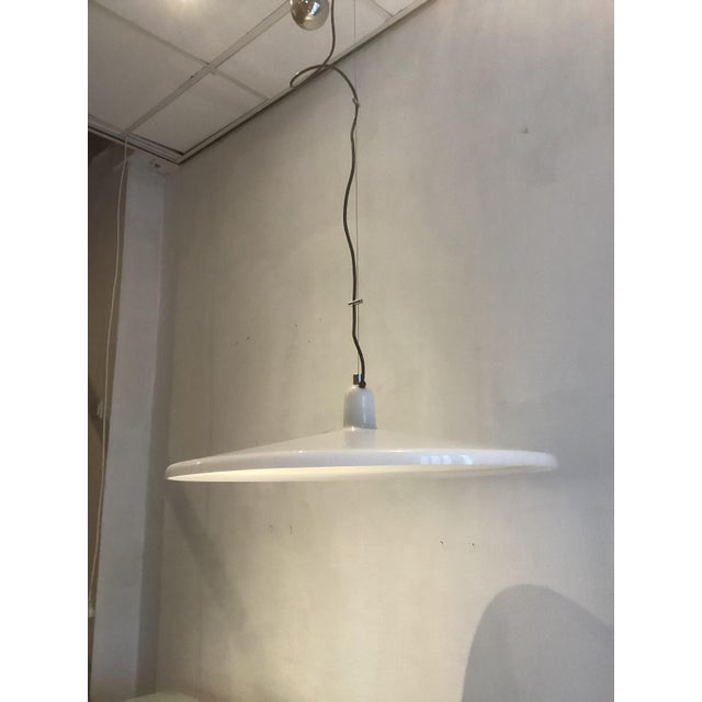 White Large Manta Pendant by Franco Bresciani for Guzzini, 1970s For Sale - Image 8 of 11
