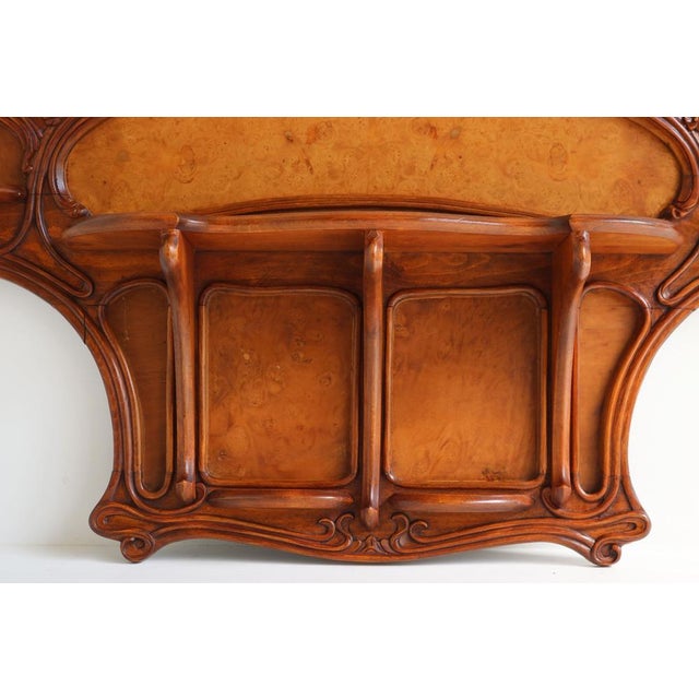 Antique French Art Nouveau Carved Wall Shelf by Louis Majorelle, 1900 For Sale - Image 3 of 17