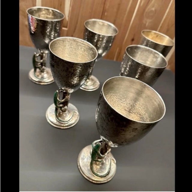 Mexican Vintage 1990s Emilia Castillo Mexican Silver Plate Glasses Goblets Green Lizards - Set of 6 For Sale - Image 3 of 12