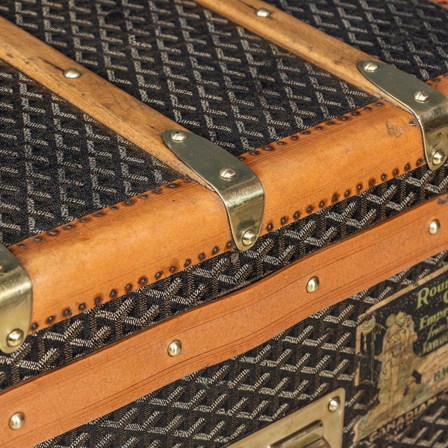 1900 - 1909 Antique 20th Century Courier Trunk in Chevron Canvas from Goyard, France, 1900s For Sale - Image 5 of 18