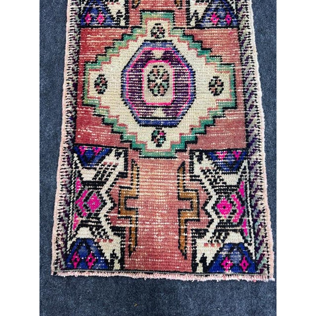 Contemporary Turkish Yastik Rug 1'7" x 2'11" For Sale - Image 3 of 5