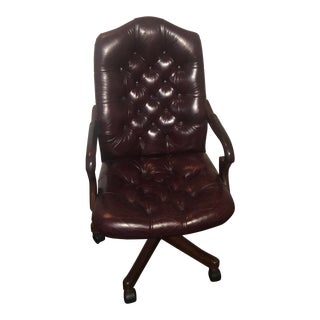 Tufted Leather Executive High Back Swivel Chair For Sale