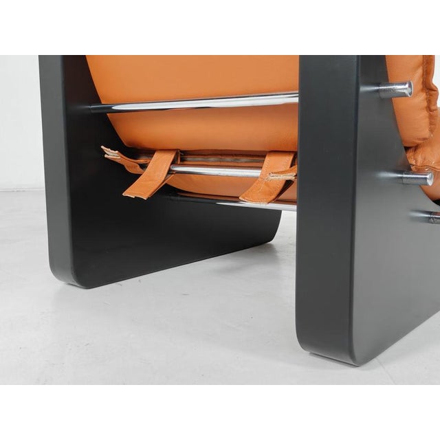 Pair of Armchairs by Guiseppe Munari, Italy, 1970s - New Upholstery