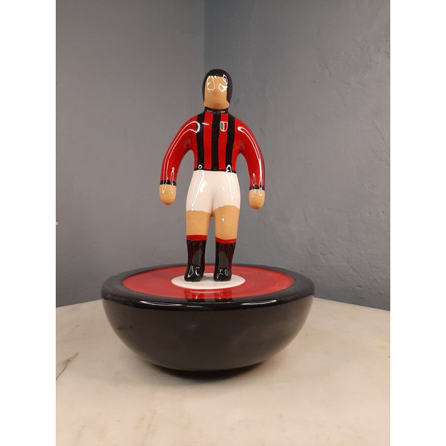 Subbuteo Ornament Sculpture in Double-Mold Ceramic from Artigianato Italiano For Sale - Image 6 of 9