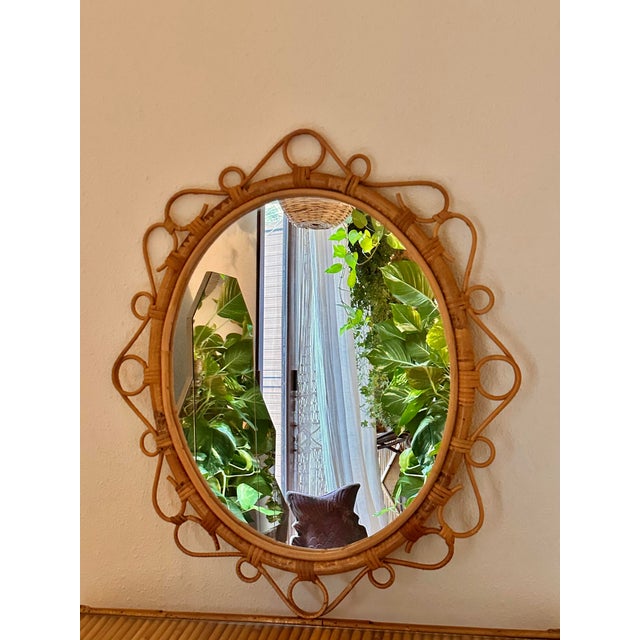 Mid-Century Modern French Circular Rattan Sunburst Mirror with Ties, 1950s For Sale - Image 3 of 7