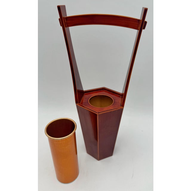 Late 20th Century Japanese Hida Shunkei Lacquered Ikebana Vase Stand With Insert For Sale - Image 5 of 9