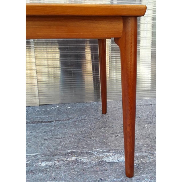 Wood Vintage Danish Extendable Teak attributed to Grete Jalk for Glostrup, 1970s For Sale - Image 7 of 18