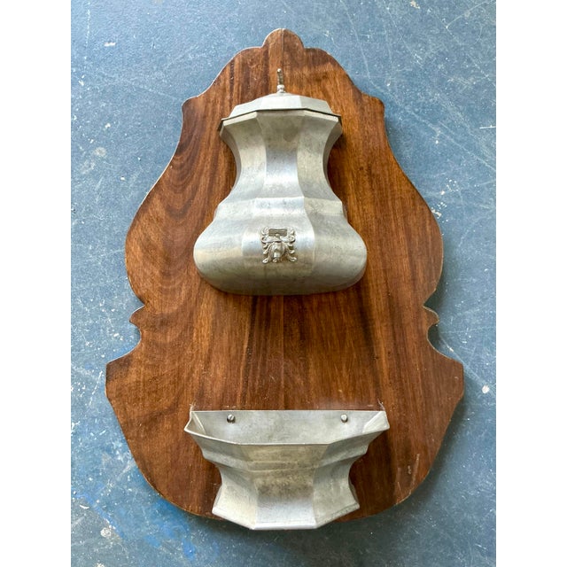 Mid 20th Century Vintage Regency Faceted Lavabo For Sale - Image 5 of 8