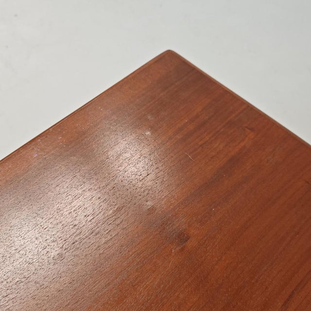 Vintage Walnut Bedside Tables with Casters by Fabio Lenci for Bernini, 1970s, Set of 2 For Sale - Image 18 of 18