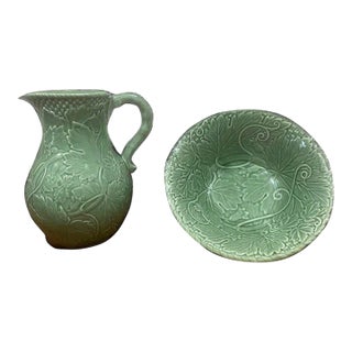 Mid-Century Ceramic Pitcher & Bowl Set in the Style Bordallo- 2 Pieces For Sale