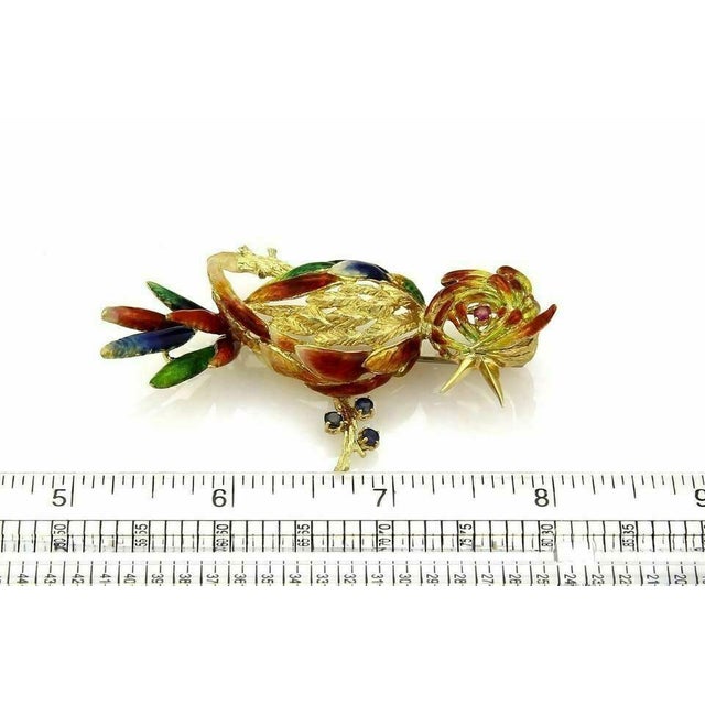 Mid 20th Century Mid 20th Century Large Enamel 18k Yellow Gold Parrot Pin Brooch For Sale - Image 5 of 5