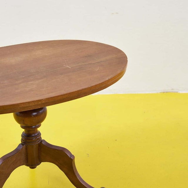 Oval solid wood coffee table height: 51 width: 79 depth: 54 additional information style: vintage production period: 1950...