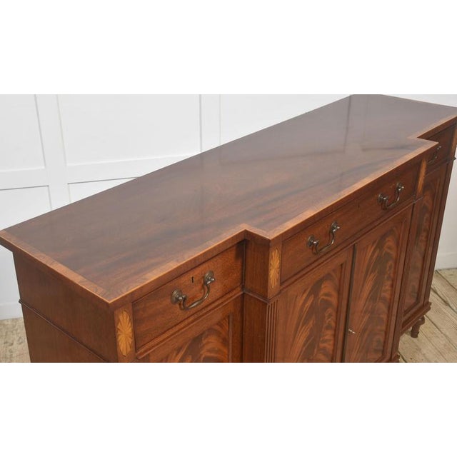 George III Style Sideboard in Mahogany, 1920s For Sale - Image 9 of 16