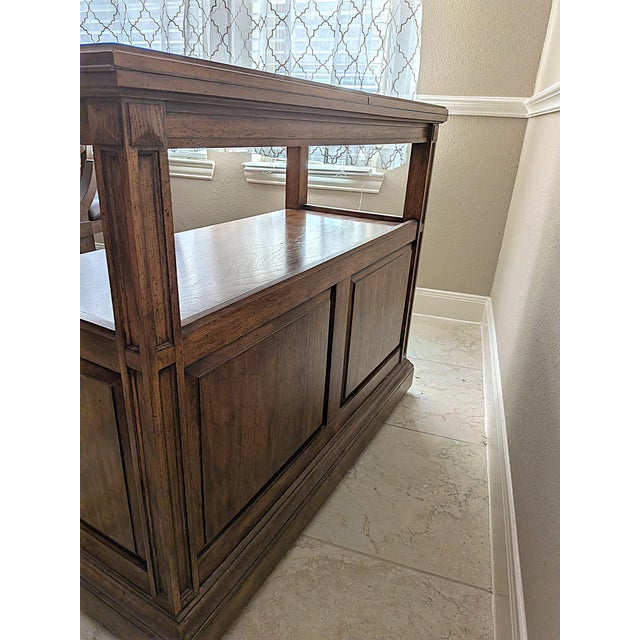 Vintage 70s American Traditional Walnut Flip-Top Rolling Server Console For Sale - Image 4 of 12