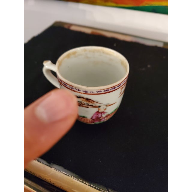 Late 18th Century Antique Chinese Porcelain Qianlong 18th Century Cup For Sale - Image 5 of 8