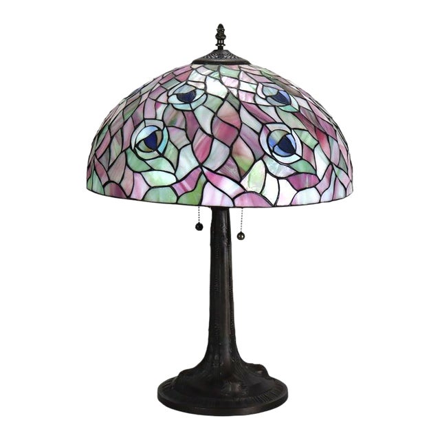 Late 20th Century Arts & Crafts Leaded Stained Glass Table Lamp For Sale