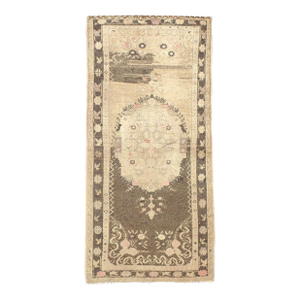 Galerie Shabab Collection Mid-20th Century Turkish Oushak Throw Rug