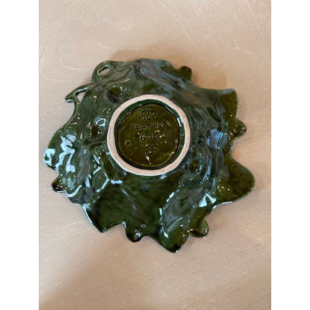 Vintage Strawberry Leaf Majolica Serving Dish/Bowl Great Condition, No chips or cracks. Made in Portugal. Food safe. See...