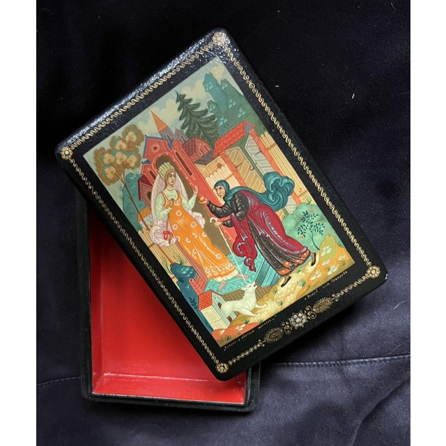 Lacquered Box Snow-White Fairy Tale, Signed For Sale - Image 6 of 15