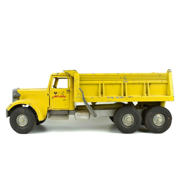 Vintage 1950's Yellow Smith Miller M.I.C Hydraulic Dump Truck Toy Model Figurine Usa For Sale - Image 13 of 13