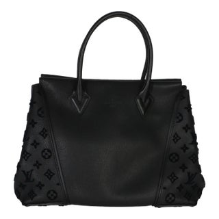 Black Monogram Tufted Veau Cachemire W Tote PM For Sale