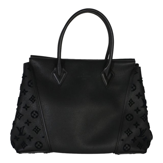 Black Monogram Tufted Veau Cachemire W Tote PM For Sale