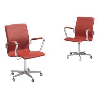 Oxford Office Chairs in Cognac Leather by Arne Jacobsen for Fritz Hansen, Denmark, 1967, Set of 2 For Sale