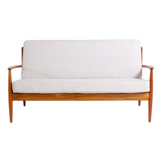 Model 118 Sofa by Grete Jalk for France & Daverkosen, 1950s For Sale