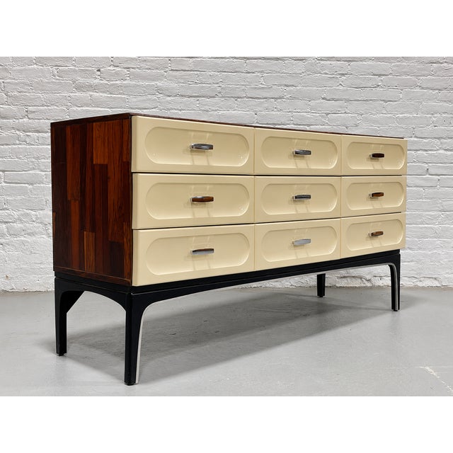 Mid Century Modern Plastic + Rosewood Credenza / Long Dresser by Vallieres, C. 1960's For Sale - Image 10 of 13