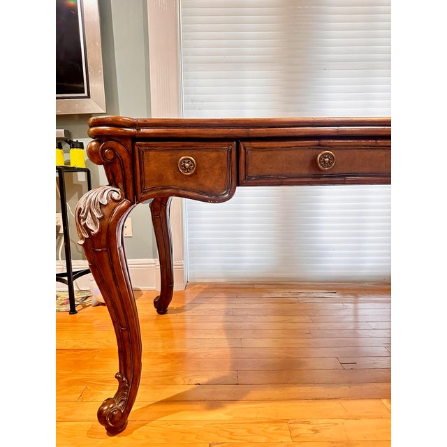 Late 20th Century Traditional Carved Wood Executive Desk With Leather Top & Marble Inlay For Sale In Miami - Image 6 of 11