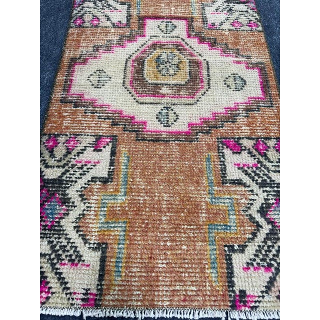 Contemporary Turkish Yastik Rug 1'7" x 2'10" For Sale - Image 3 of 5