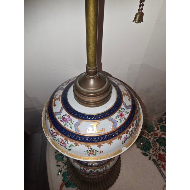 French Provincial Antique Samson Porcelain Urn Lamp For Sale - Image 3 of 15