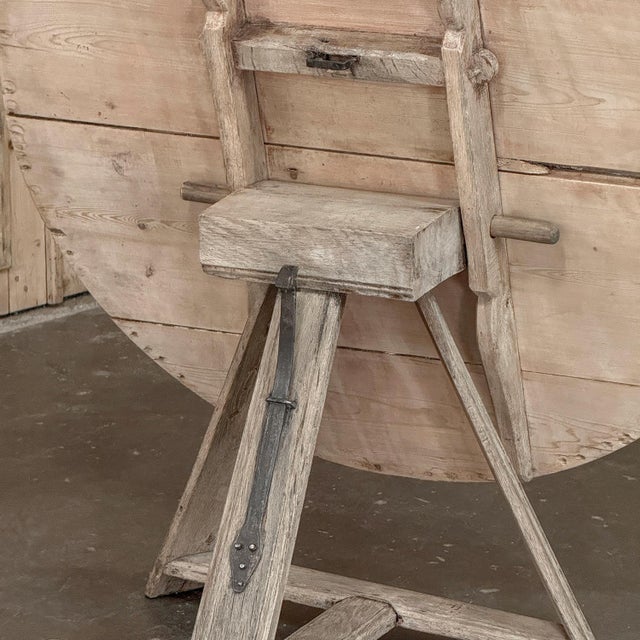 18th-Century-Rustic-Dutch-Stripped-Oak-Round-Tilt-Top-Center-Table For Sale - Image 17 of 18