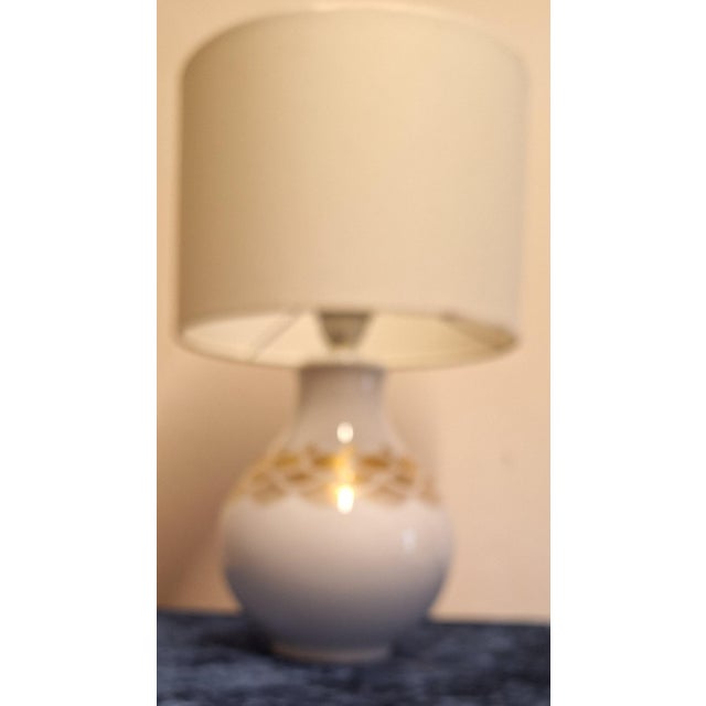Vintage German Table Lamp with White Porcelain Base by AK Kaiser, 1970s For Sale - Image 6 of 8