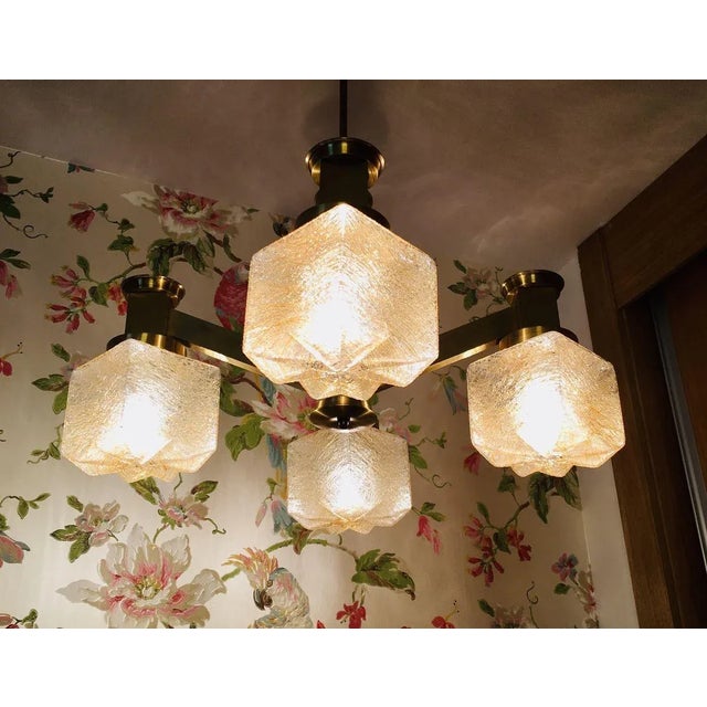 electrical installation checked by professional, ready to hang. rare piece, handmade lampshades. Murano glass. I have...