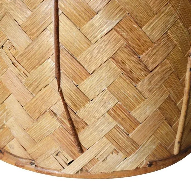 Mid-Century Modern Chinoiserie Woven Bamboo Hamper With Lid For Sale - Image 3 of 5